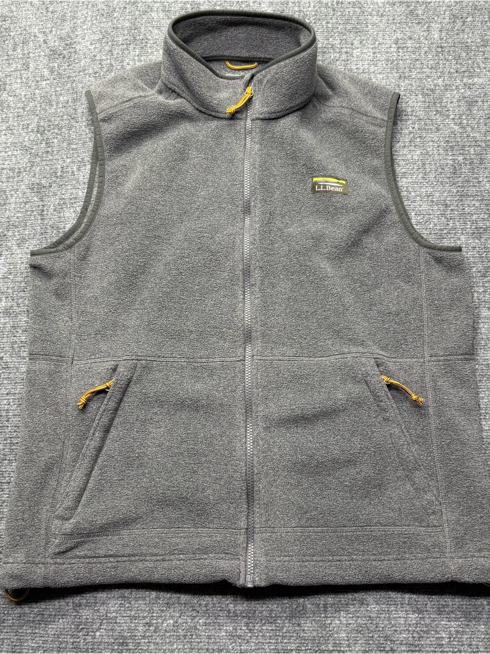 LL Bean Vest Mens Large Gray Mountain Classic Fleece Full Zip Outdoors Hiking